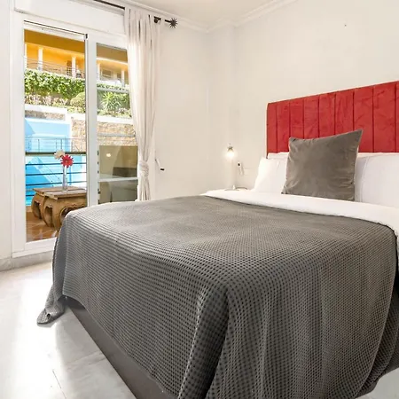 Sat33 - Casa Triana Iii By Roomservices